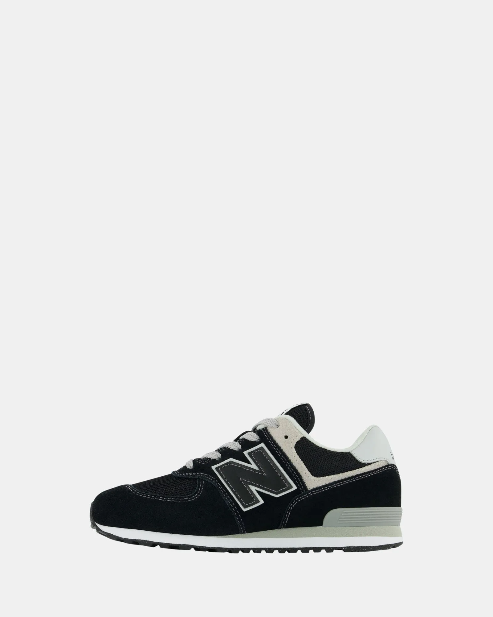 574 V1 Laces Grade School Black