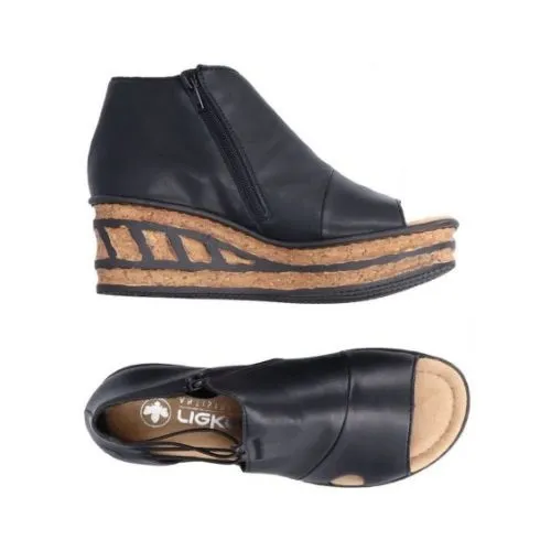 68197 Platform Wedge