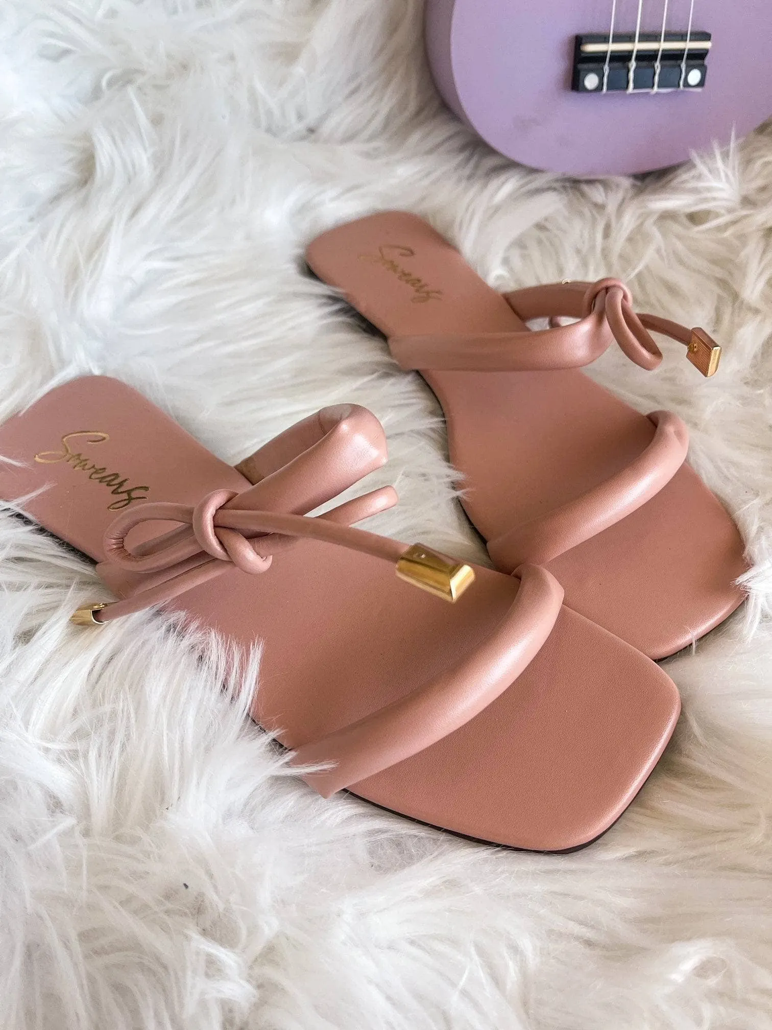 Bow Flats In Peach