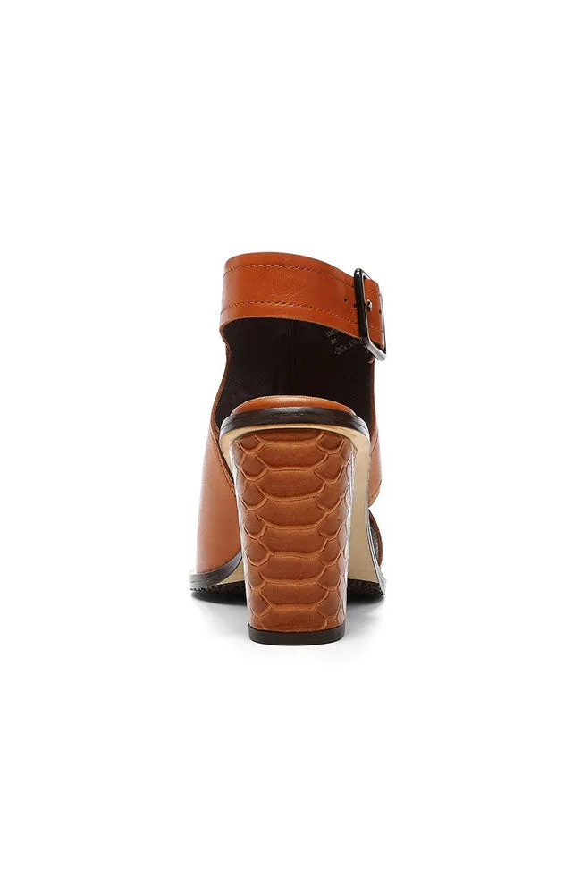 Emiko Sandle in Ginger