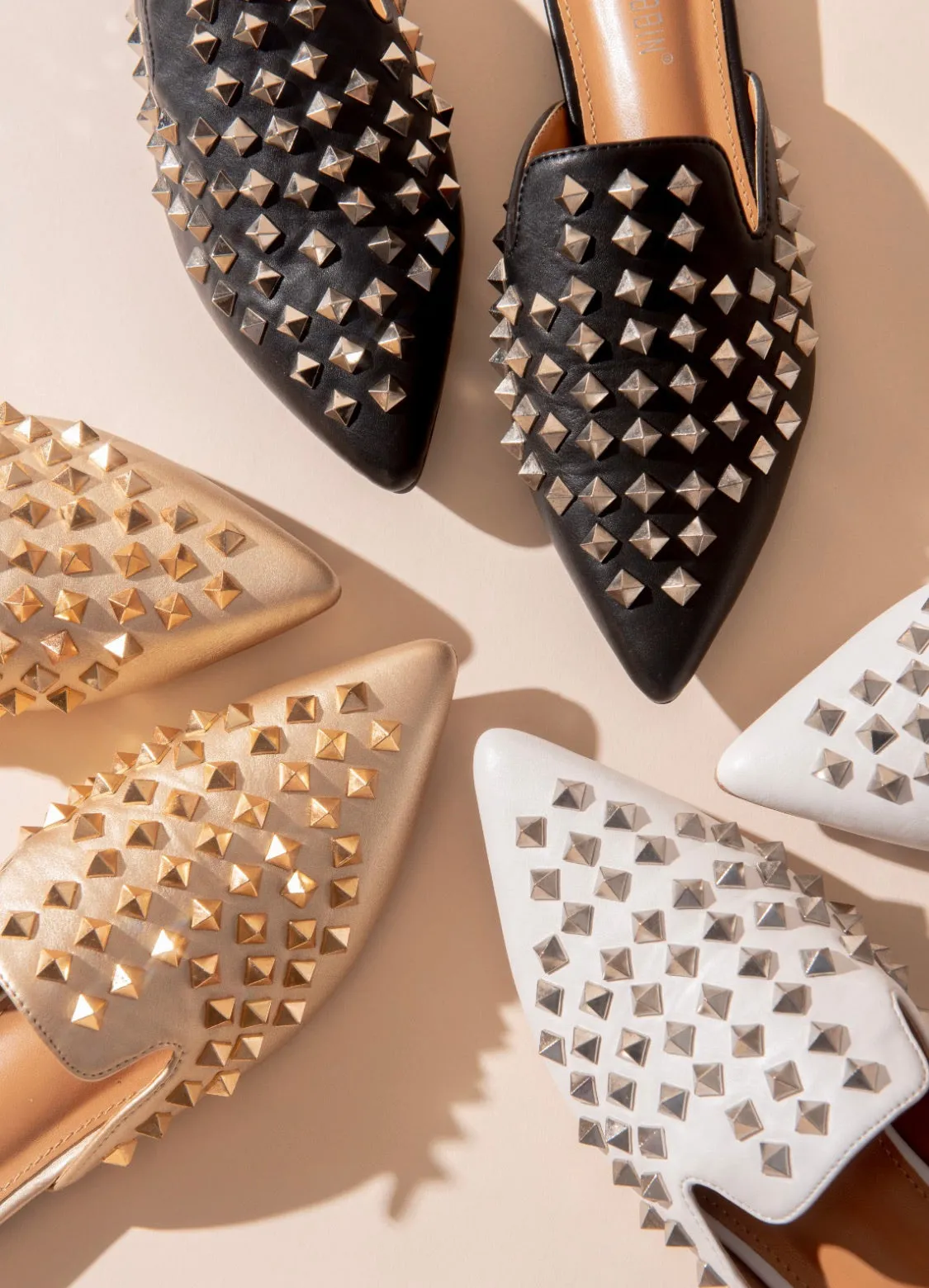 GOLD STUDS NUDE MULE