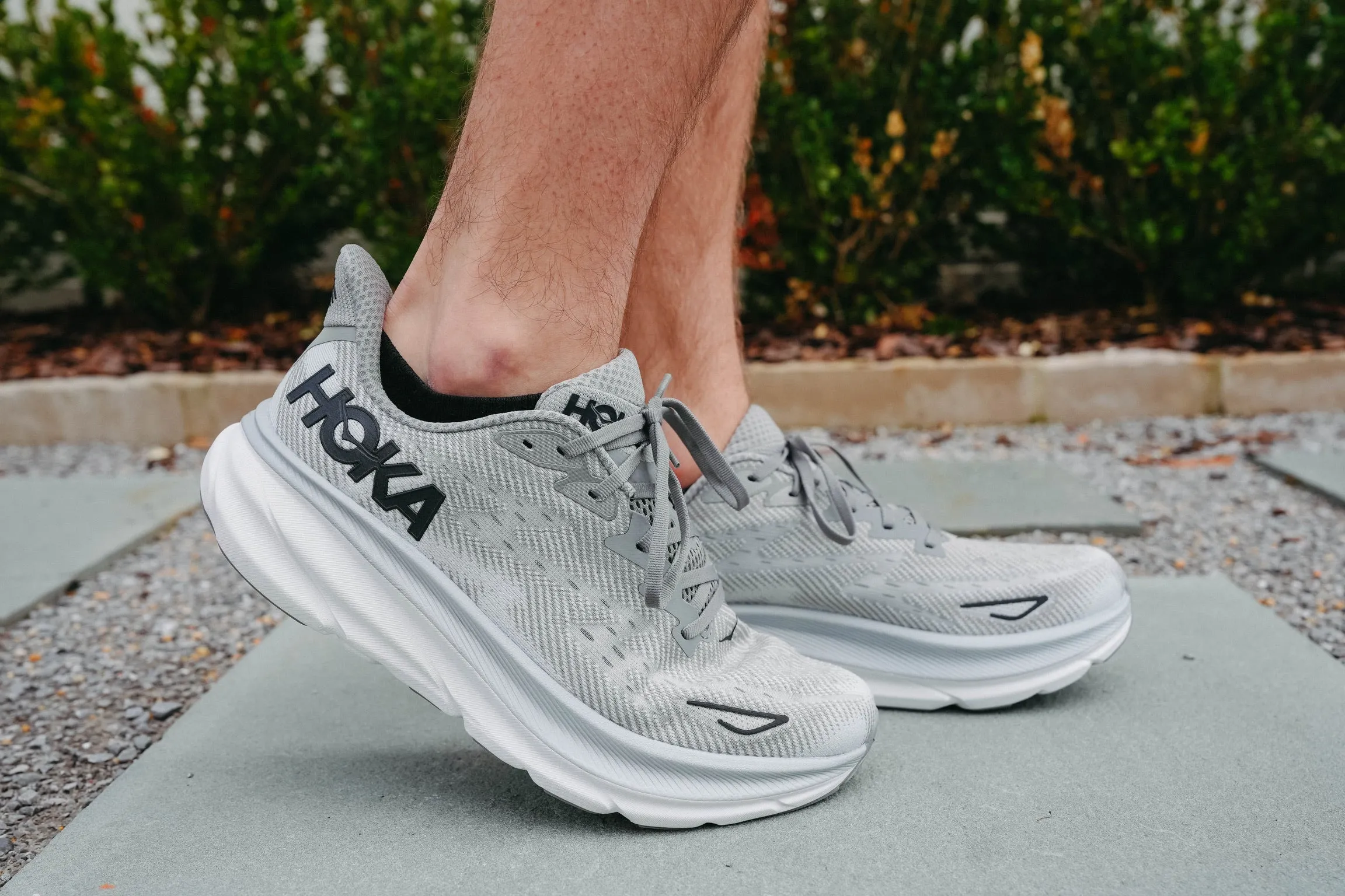 Hoka Men's Clifton 9 Athletic Shoe