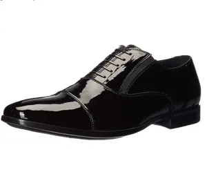 Kenneth Cole REACTION Men's Eddy Brogue Lace Up Oxford Color: Polished Black