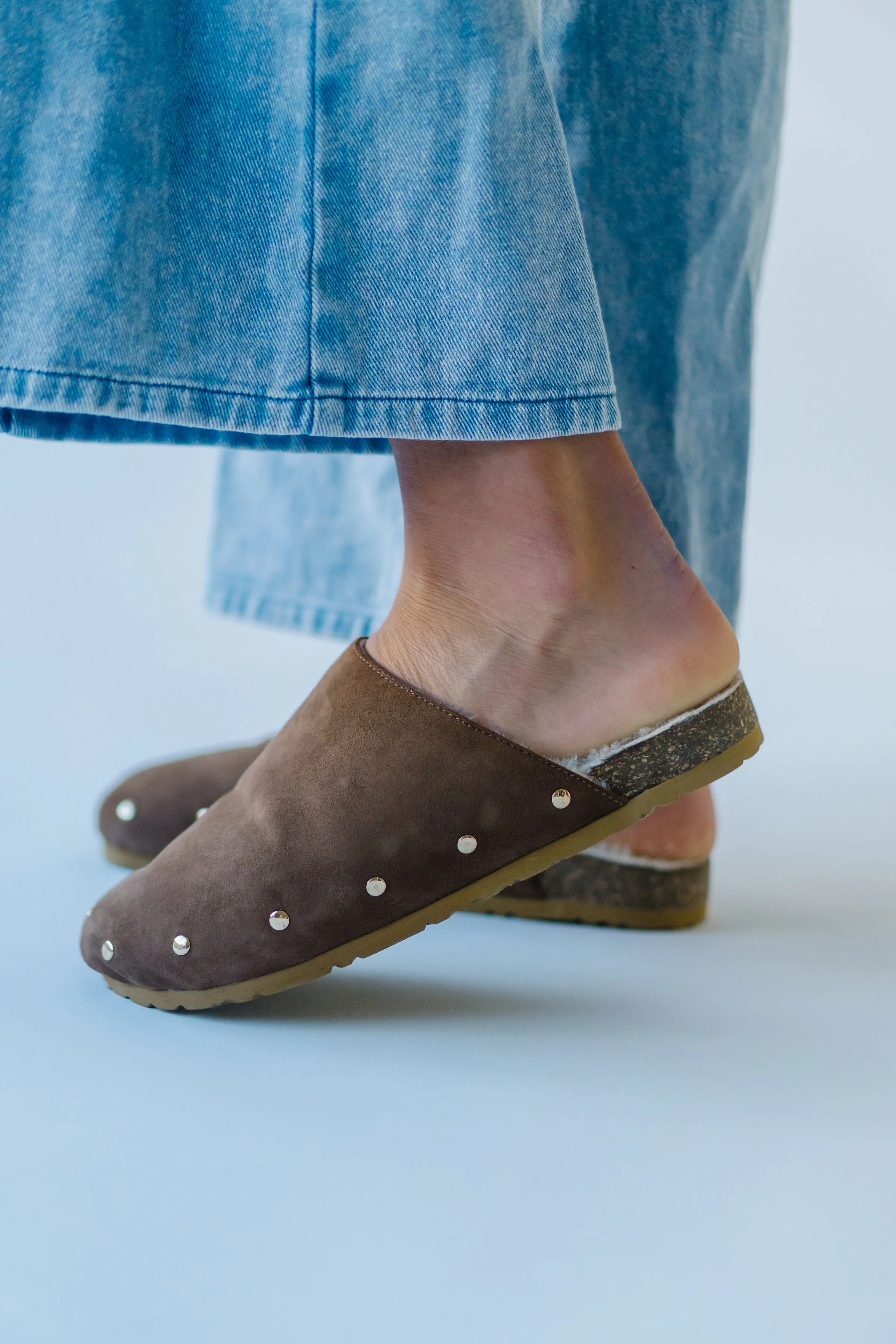 Matisse: Upstate Slide in Tan