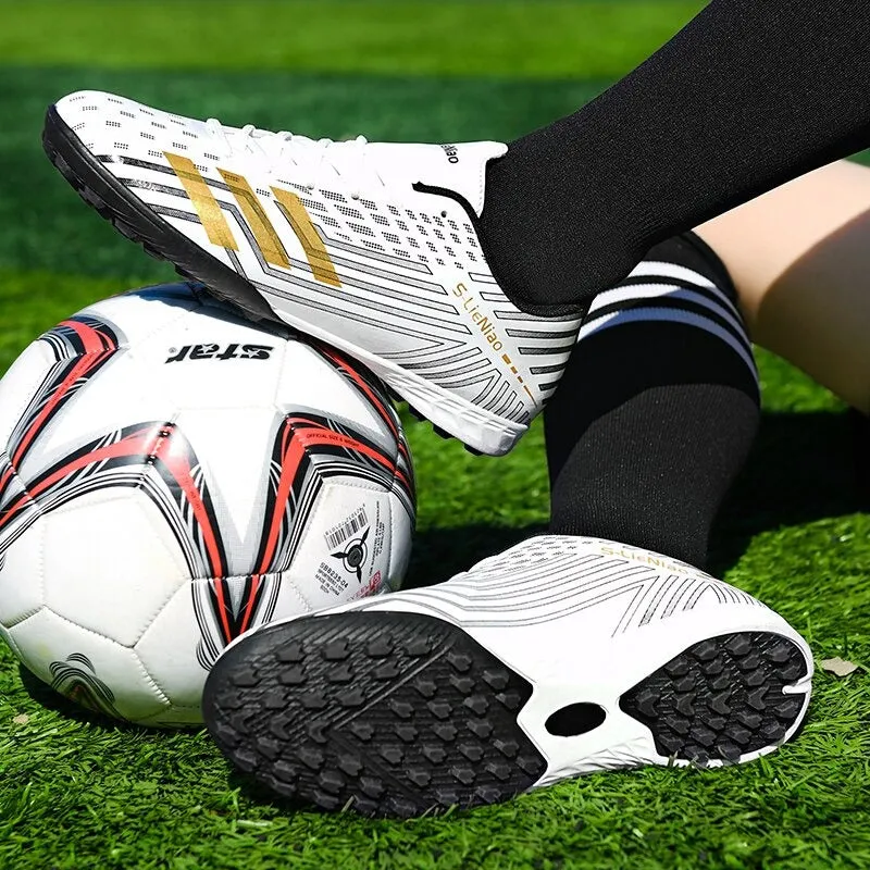 Men High Top Sneakers Soccer Shoes Sport Shoes