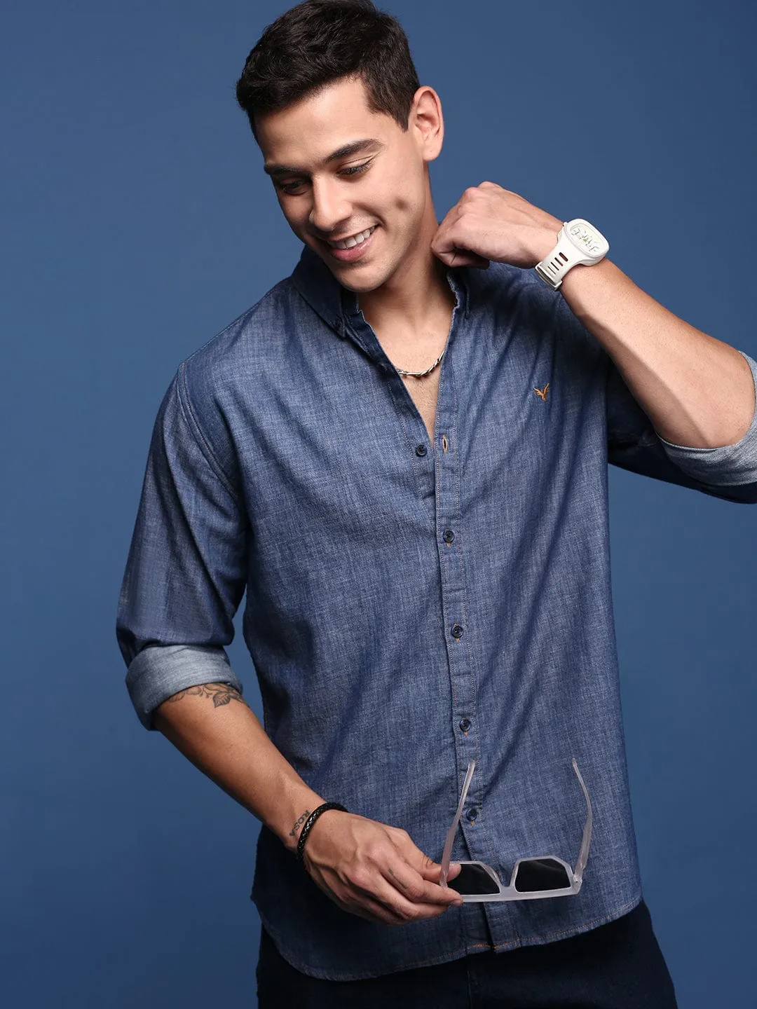 Men Navy Blue Standard Slim Fit Opaque Printed Casual Shirt