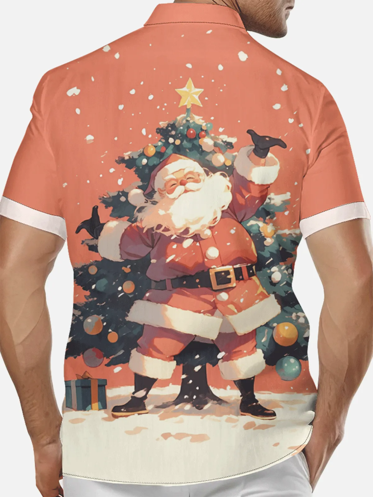 Men's Happy Santa Presenting a Christmas Tree Short Sleeve Shirt