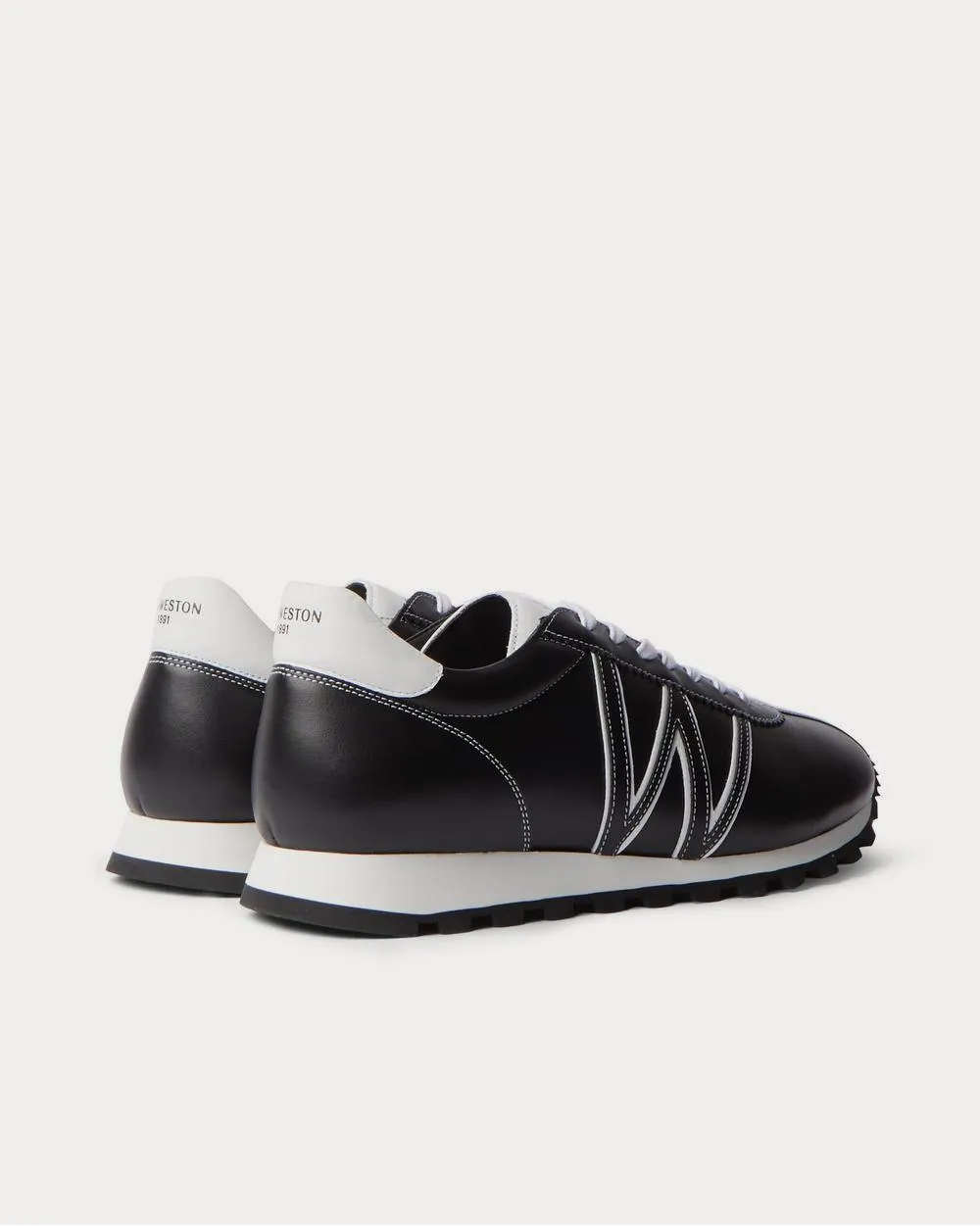 On My Way Leather  Black low top sneakers