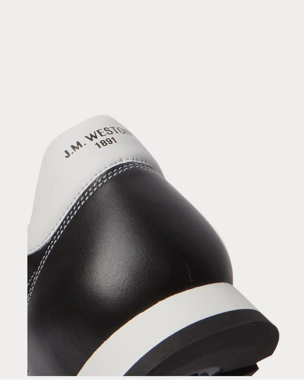 On My Way Leather  Black low top sneakers