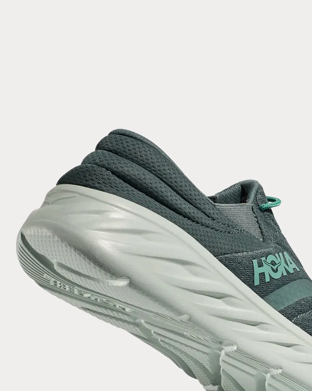 Ora Recovery Shoe 2 Balsam Green / Mercury Slip Ons