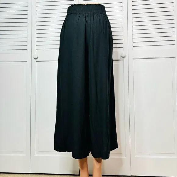 ORIENTIQUE Naturally Black Lightweight Cropped Lightweight Trousers Size Medium