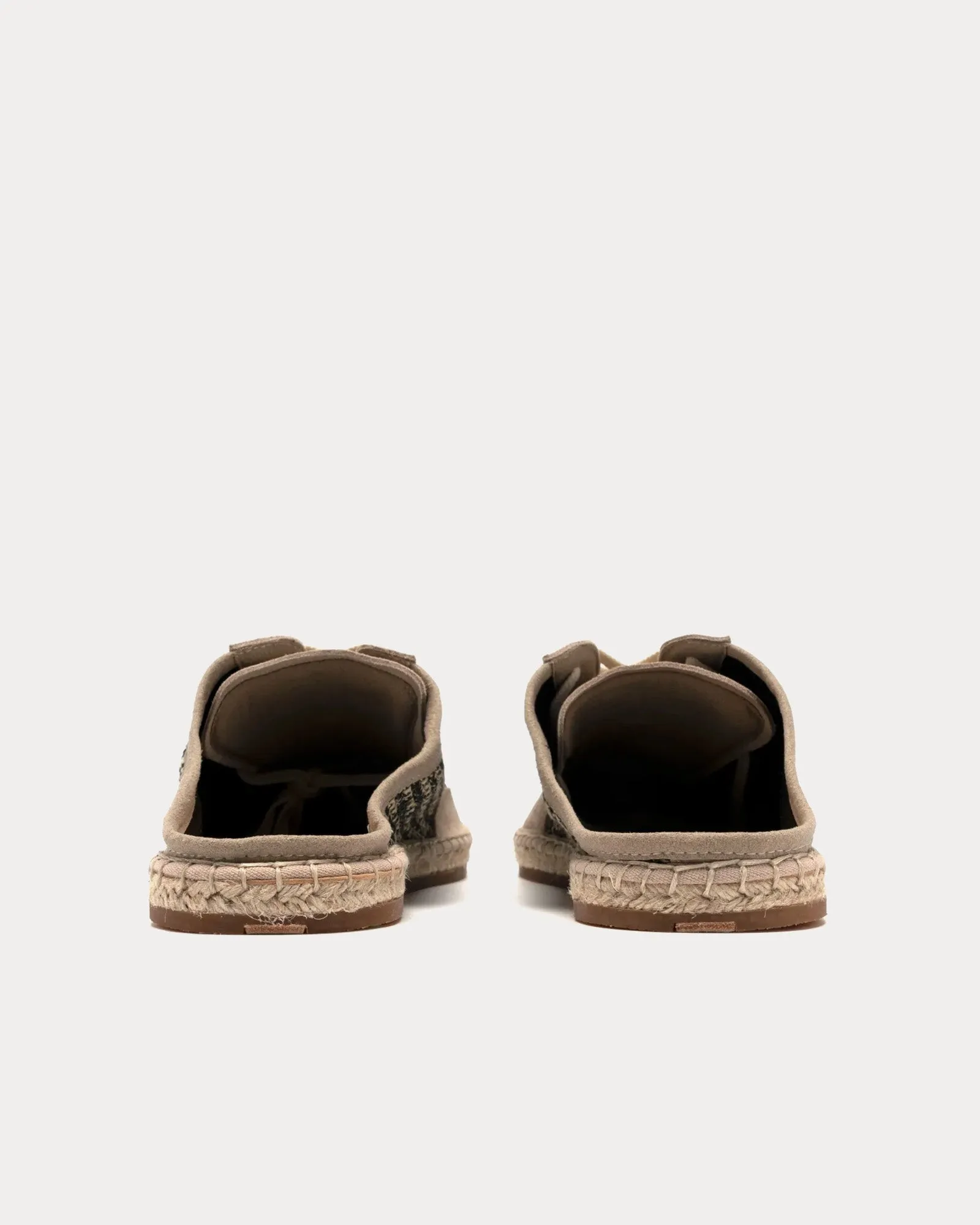 Straw Apricot Mules