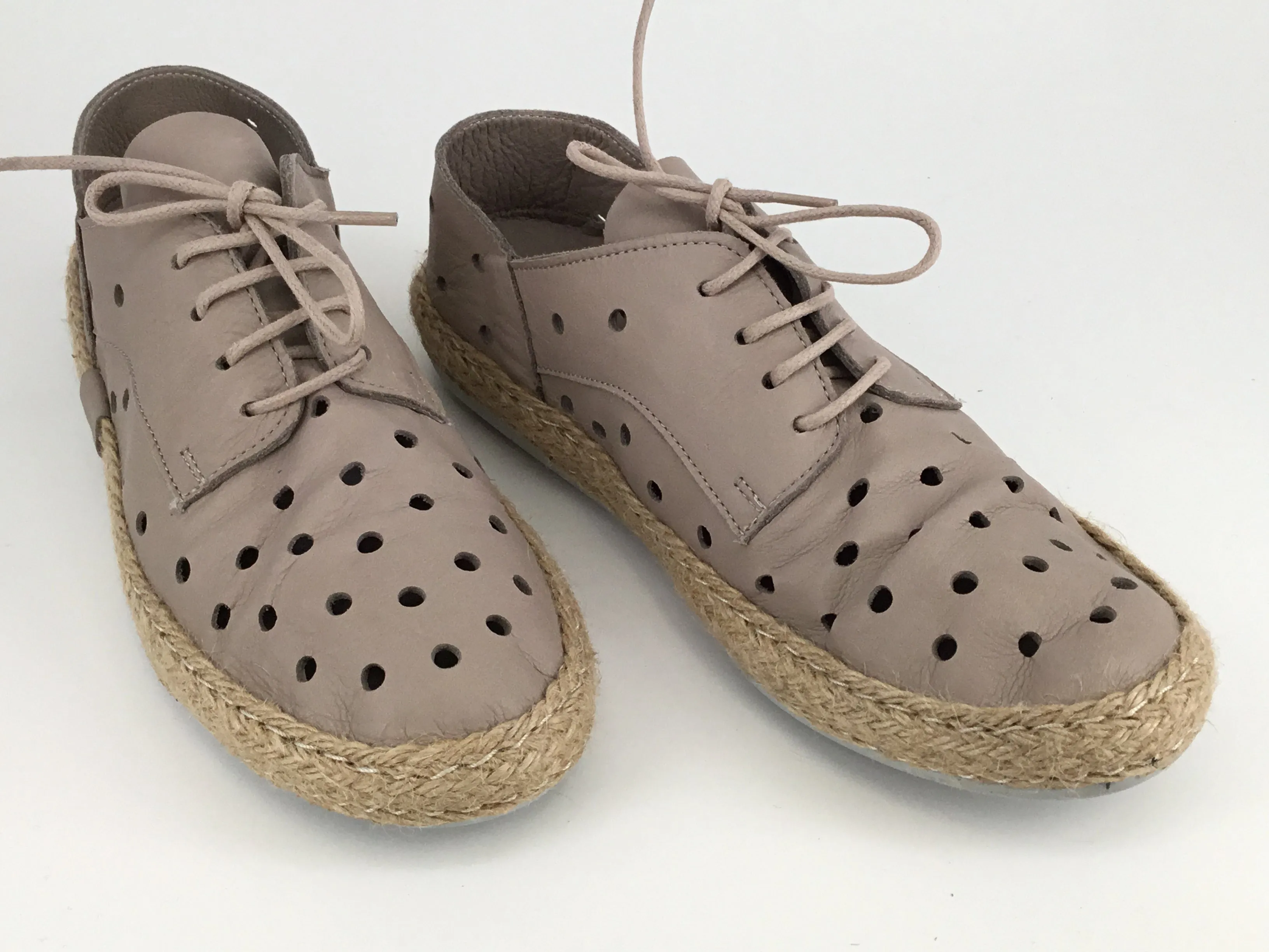 Via Nova Bellair available in 8 colours